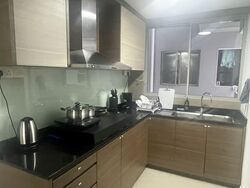 The Esta (D15), Condominium #449006261